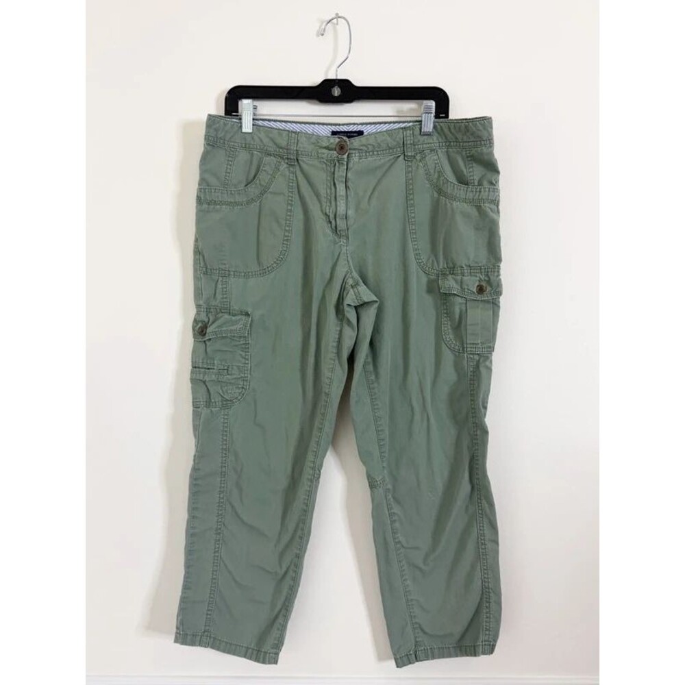 Tommy Hilfiger Women’s Sage Green Cargo Capri Pants Size 14